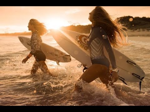 THE GIRLS OF SURFING XVIII