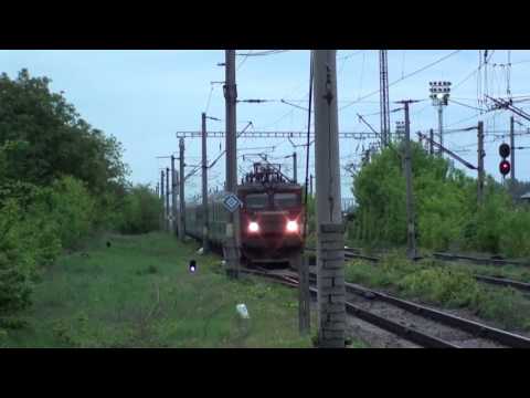 Tren IR1651 Bucuresti Nord - Suceava Nord intra cu spaima in statia Suceava cu EA546 - 08.05.2017