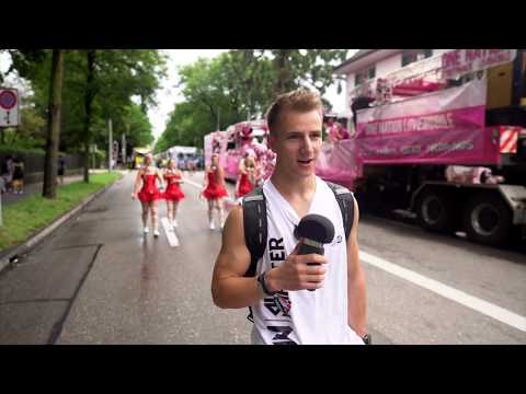 About Streetparade 2019 auf dem OPEN LIMITS LOVEMOBILE