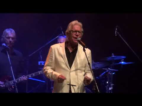 Rudy Bennett / It's Gone - Why Don't You Take It - Theatershow Rot op met die geraniums