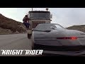 Michael und K.I.T.T vereiteln einen Überfall | Knight Rider Deutschland