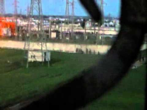 تقدم العناصر خلال اقتحام حاجز شركة الكهرباء من قبل كتيبة الشهيد أحمد عودة في ريف حمص الشمالي