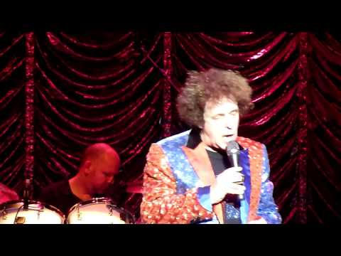 Leo Sayer - I Can't Stop Loving You (14.11.2013, The Colosseum, Watford, England)