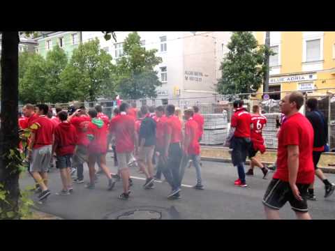 FC Bayern II vs. 1860 II: Bayern-Fans zünden Bengalos