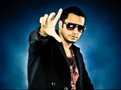 Mulher Bebê - Latino