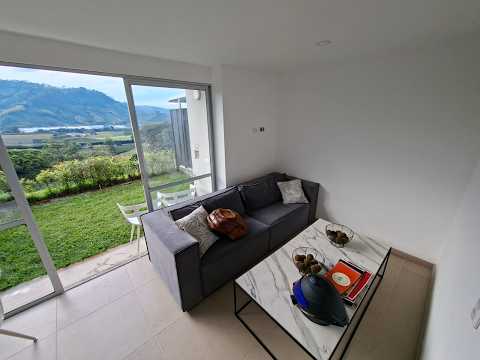 Venta Casa Conjunto Chinchina, Caldas. COD. 10007433