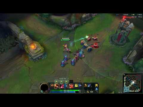 Pool Party Miss Fortune SKIN Spotlight!!