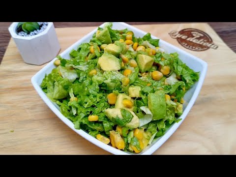 “Ensalada Fresca de Aguacate y Maíz” 🥬 🥑 🌽