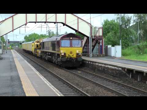 66103 1Z99 Carlisle Yard to Mossend Breakdown Crane passing Holytown 02/07/12