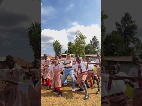 This will be your new favourite video🤯😍 @tesla-q6m #wop #trend #shorts #dancing