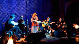 Ana Alcaide - La Cantiga del Fuego (El Viaje)