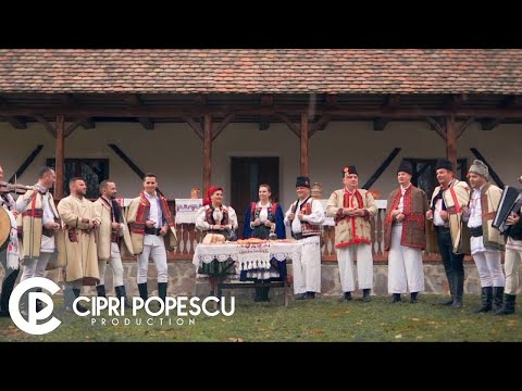 COLINDĂTORII BIHORULUI - Luminioară, ochii-s negri (COLIND AUTENTIC)