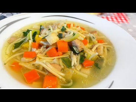 Omas Hühnersuppe Rezept gegen Erkältung