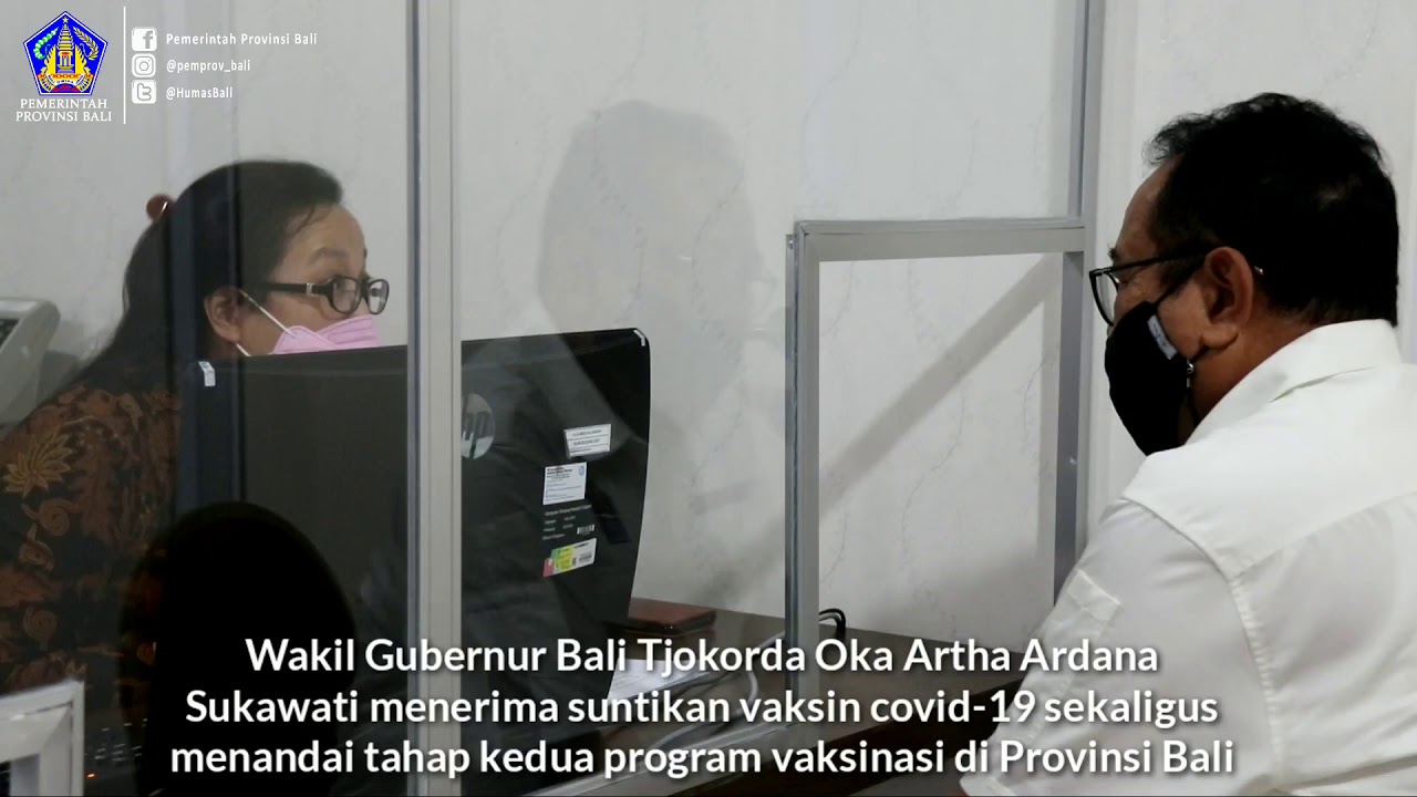 Wagub Cok Ace Terima Suntikan Vaksin Covid-19 Tandai Vaksinasi Tahap ke-2 di Bali