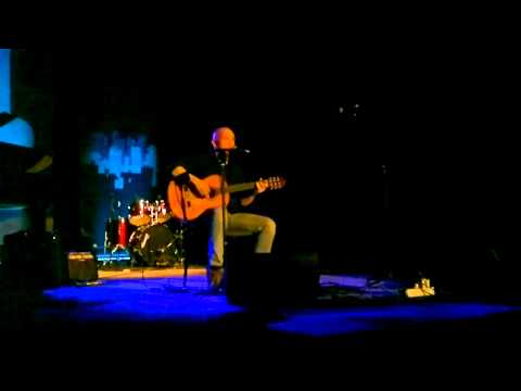 08  Barykada (Śmierć Baczyńskiego) / Artur Kaczorek