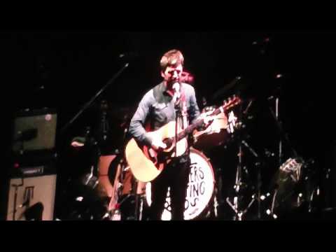 Noel Gallagher's message to Dave Grohl Fuji Rock 2015
