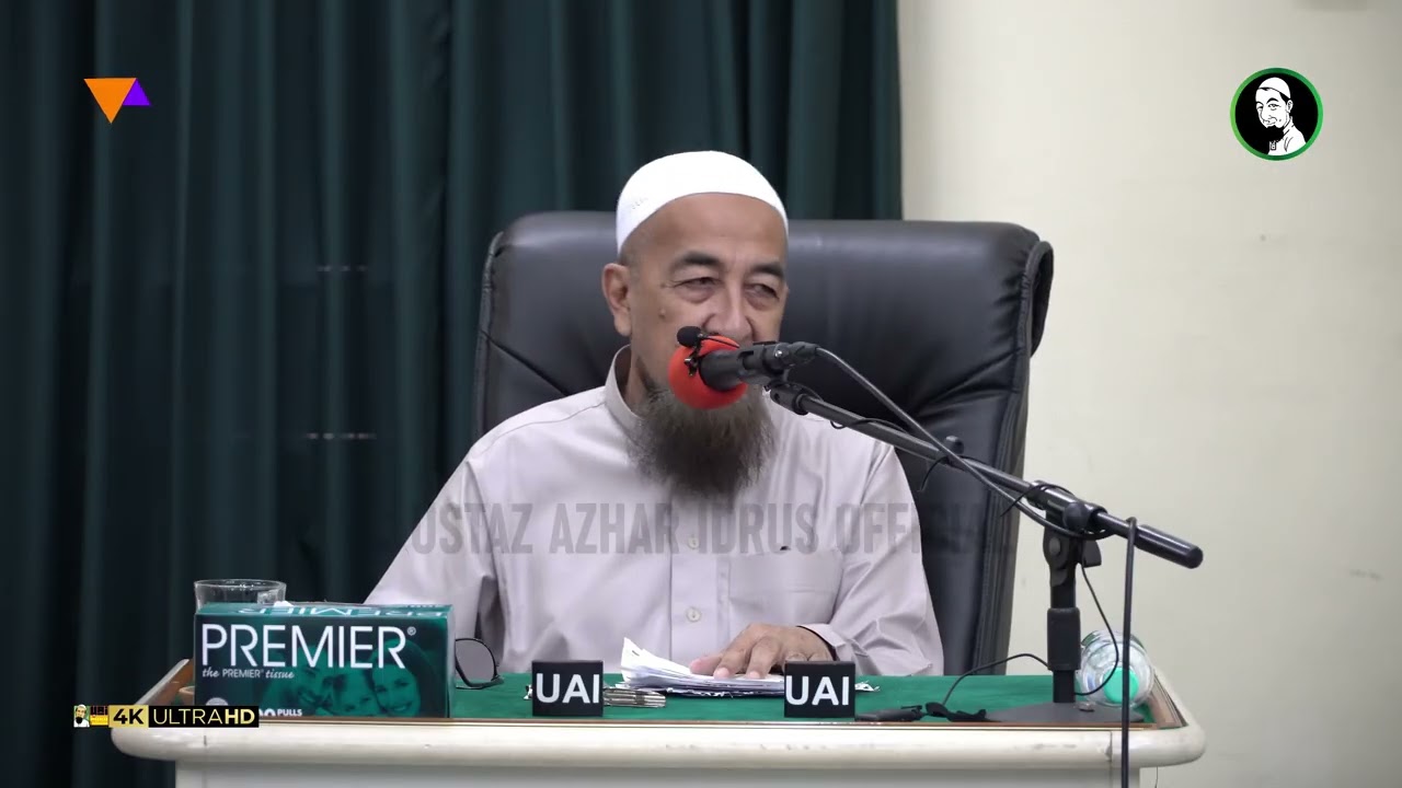 Macamana Nak Basuh Air Kencing Atas Karpet Surau? - Ustaz Azhar Idrus