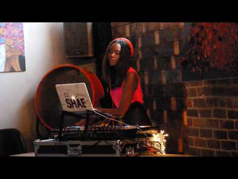 DJ Shae (Shannone Holt) DJing CosMo-Sis