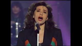 LUZ CASAL "UN PEDAZO DE CIELO"