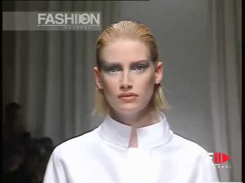 "Genny" Spring Summer 1998 Milan 2 of 3 pret a porter woman by FashionChannel