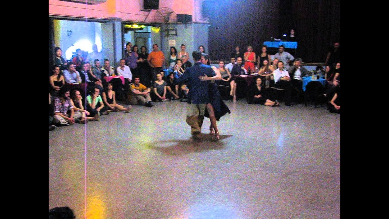 CHRISTIAN MÁRQUEZ y VIRGINIA GÓMEZ "LOS TOTIS" en Viva La Pepa (1/4)