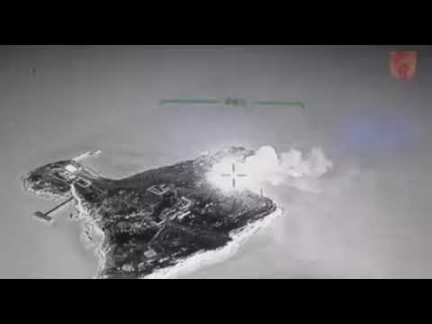 Ukrainian blast a Russian helicopter to pieces while landing in Iceland