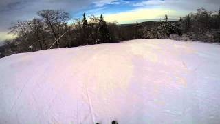 preview picture of video 'Skiing Wentworth main hill Dec 26th 2013'