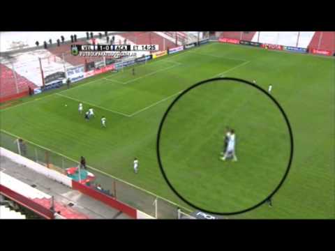 Jugó gratis. Vélez 3 - Acassuso 0. 16avos. Copa Argentina. FPT.