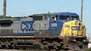 preview picture of video 'CSX Blasts Through Ennis'