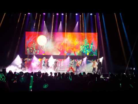 170319 SHINee World V Concert in Toronto - Why So Serious