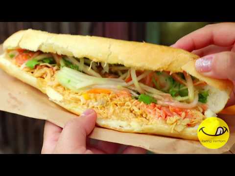 BÁNH MÌ GÀ XÉ SỐT BƠ | TastingVietNam