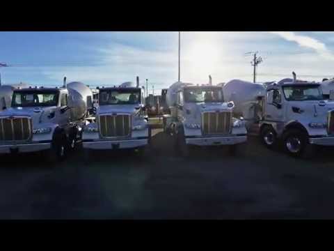Peterbilt 567 SFA Concrete Mixer Simard Twin Steer Suspension