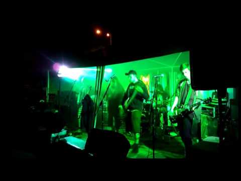 Rain - RAiN - Všichni Jsme Stejně Daleko / live