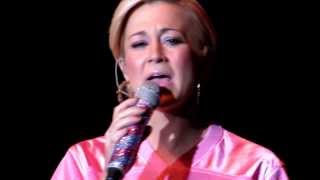 Kellie Pickler - &quot;Makin&#39; Me Fall in Love Again&quot;