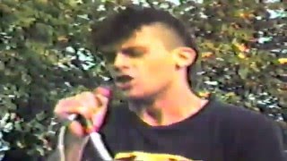 Screeching Weasel - Stoned and Stupid (Live 1987)