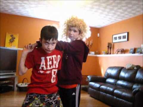 TYLER MEDEIROS FT. DANNY FERNANDES - GIRLFRIEND reciting