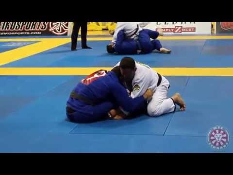 Saulo Ribeiro vs Eduardo Telles - Senior 1 Absolutes Fight 2- 2013 IBJJF Master Senior Worlds