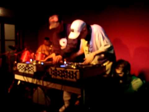 DJ COURTASOCK & DJ IRON JAMMIN @ LILLE (2005)