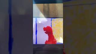 S 19 REM Furry happy monsters Ernie and Elmo sharing Elmo’s world Food