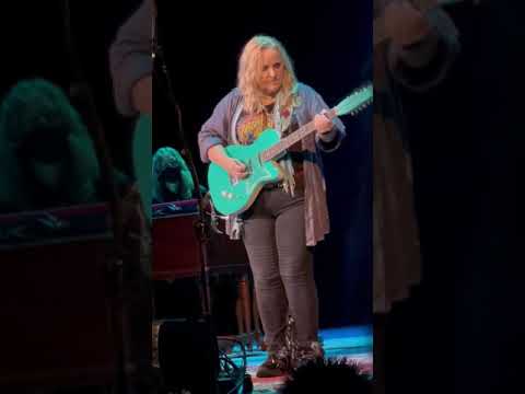 Melissa Etheridge – “Chrome Plated Heart” – Genesee Theater, Waukegan, IL – 10/03/21