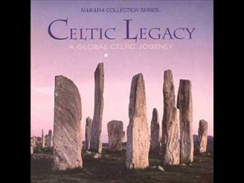 Dacw 'Nghariad by 4 yn y Bar.