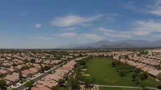 preview picture of video 'Sun City Del Web Palm Desert Flyover DJI Phantom Vision Plus'