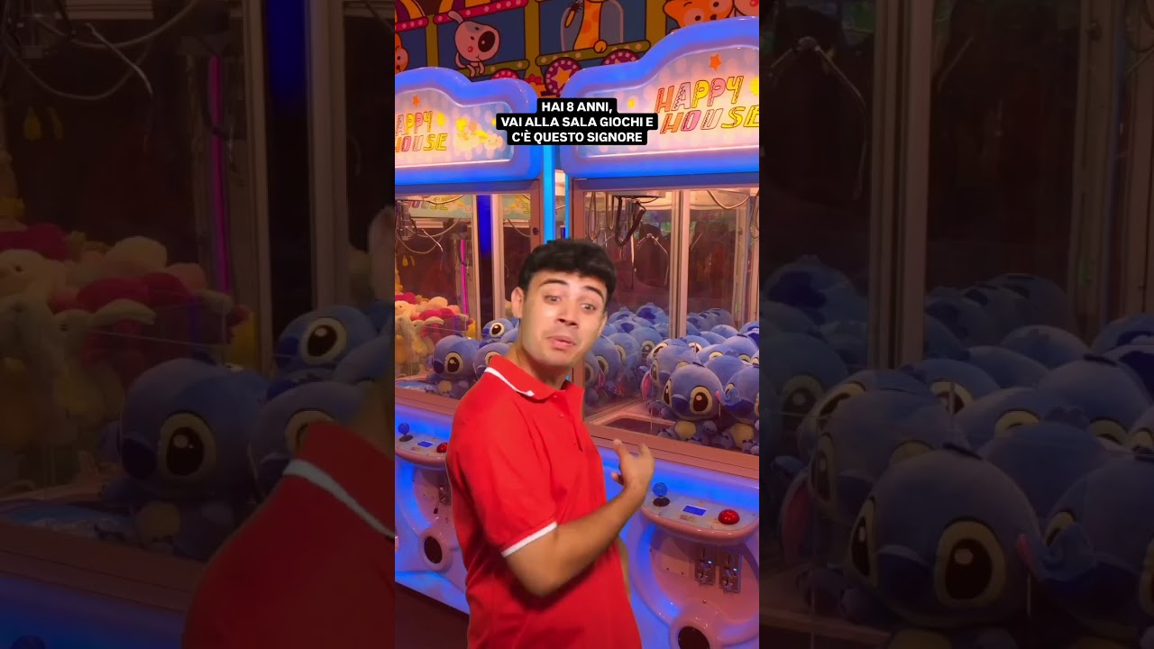 HAI 8 ANNI vai alla SALAGIOCHI e c'è QUESTO SIGNORE - Gabriele Vagnato