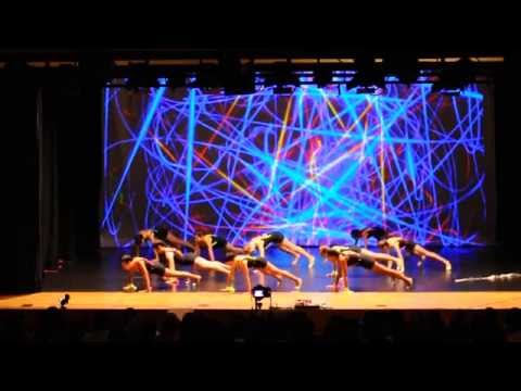 Corpo de Dança - Crazy Benny e 7  e 8 anos CEB - Baião