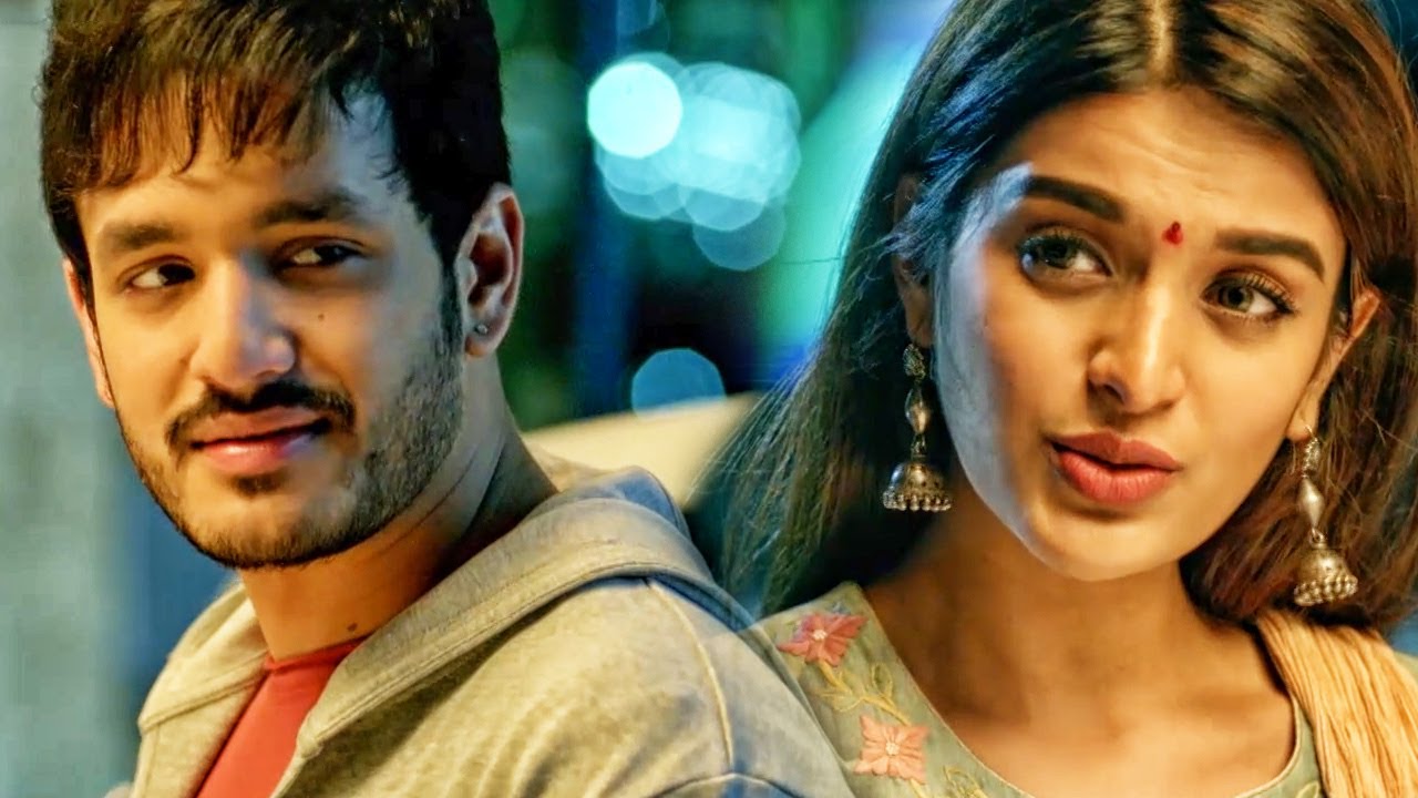 Akhil Akkineni की बाते सुनके Nidhhi Agerwal को जलन महसूस हो रही है | Mr Majnu फि