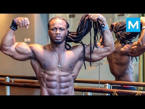 5 Bodybuilders Who Claim Their Muscles Are Naturally Built