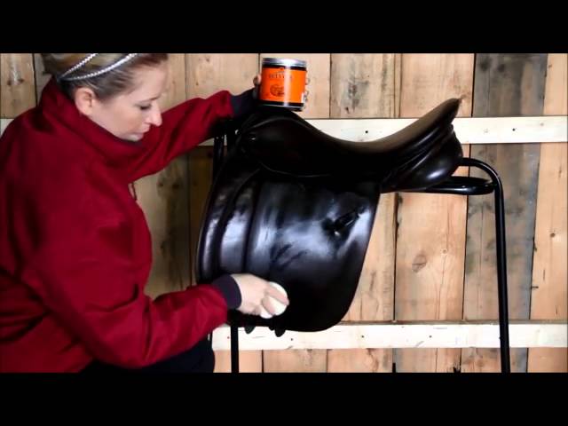 Carr & Day & Martin Leather Balsam video