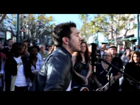 Andy Grammer - Biggest Man in Los Angeles (Live On the 3rd Street Promenade)