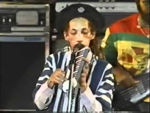 Augustus Pablo live - East of the River Nile + Java + Day Before the Riot