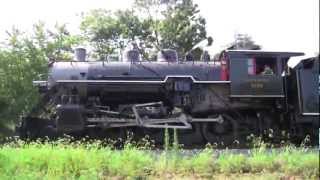 preview picture of video 'Southern #630 2-8-0 pacing at Winston-Salem in HD'